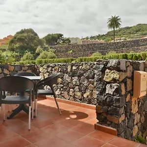 https://vv-el-tonolero.in-canary-islands.com